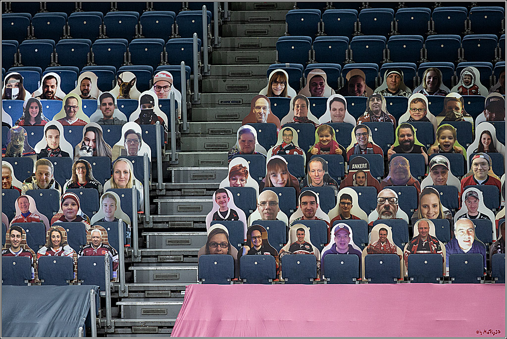 PENNY DEL;  Koelner Haie - Fischtown Pinguins Bremerhaven; Koeln, 12.02.2021